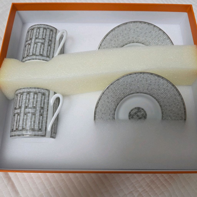 에르메스 모자이크 오 플래티넘 24 컵&소서 2개 세트--3