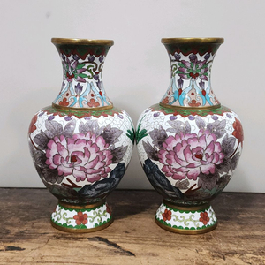 금속 칠보 화병 한쌍. 이미지