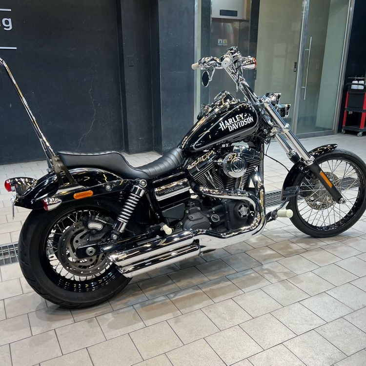 할리데이비슨 다이나 와이드글라이드 쵸퍼 [ABS/스마트키/풀옵션]대차가능 로드킹팻보이소프테일스트리트밥브레이크아웃--2
