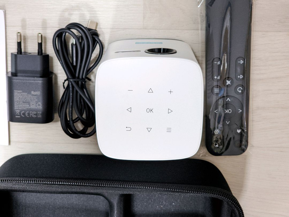 블릭 큐브 S 미니 포터블 빔프로젝터 세트 판매 스마트빔--5