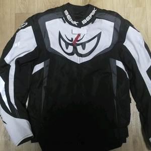 [신형] 베릭 텍스타일 자켓 48호 -검흰-