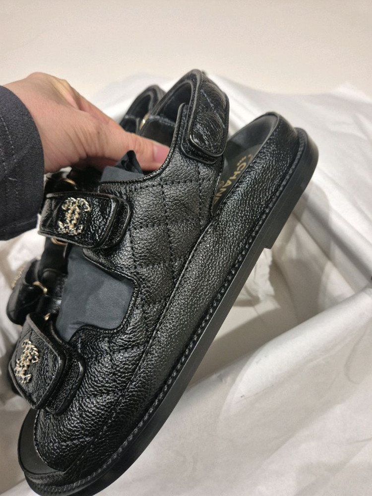 샤넬 벨크로샌들 캐비어 미개봉새제품 37--5