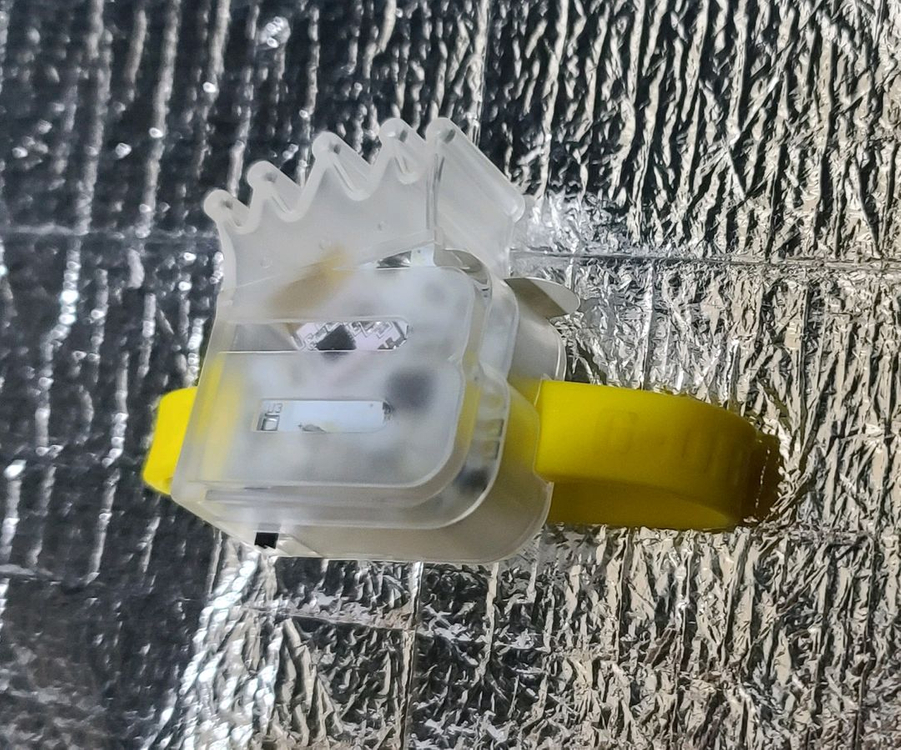 빅뱅 뱅링 라이트 팔찌 팝니다!--1