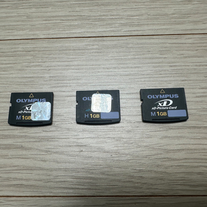 올림푸스 XD카드 1GB H,M타입 메모리카드 판매합니다