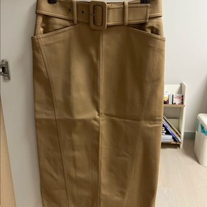 띠어리 벨티드 롱미디 스커트(0) 새상품