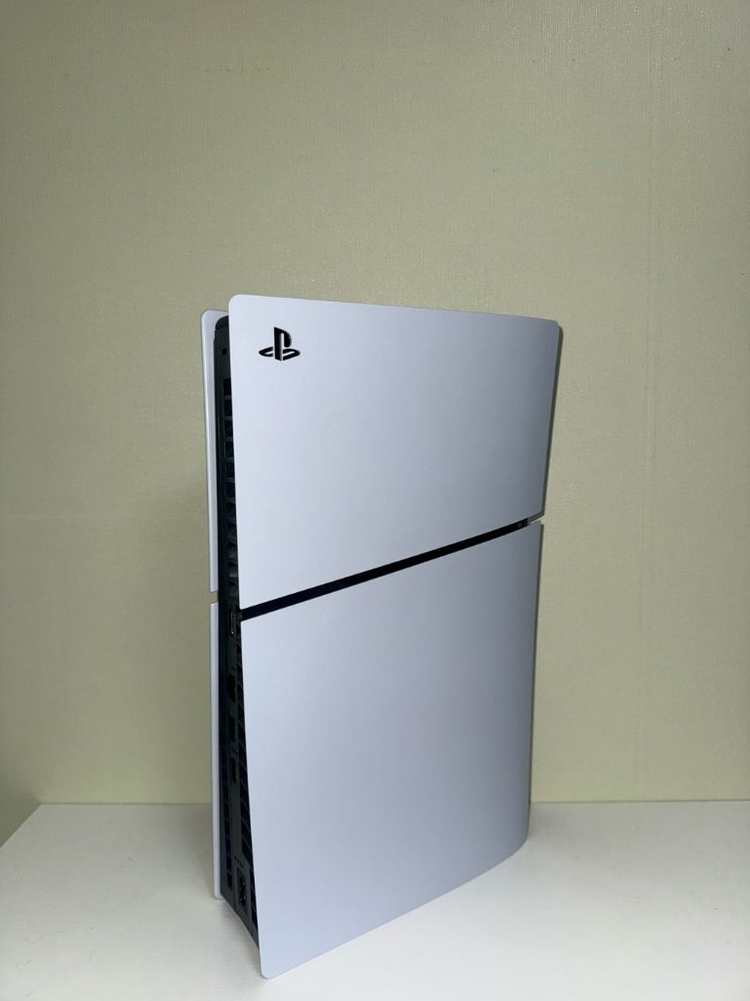 플스5 슬림 1TB 디지털 에디션 + LG전자 4k UHD모니터 **박스 없습니다** 60Hz--0