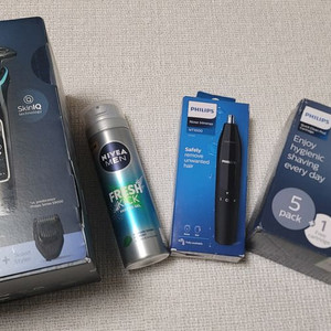 미개봉) 필립스 전기면도기 S9000 면도기 새제품 s9985