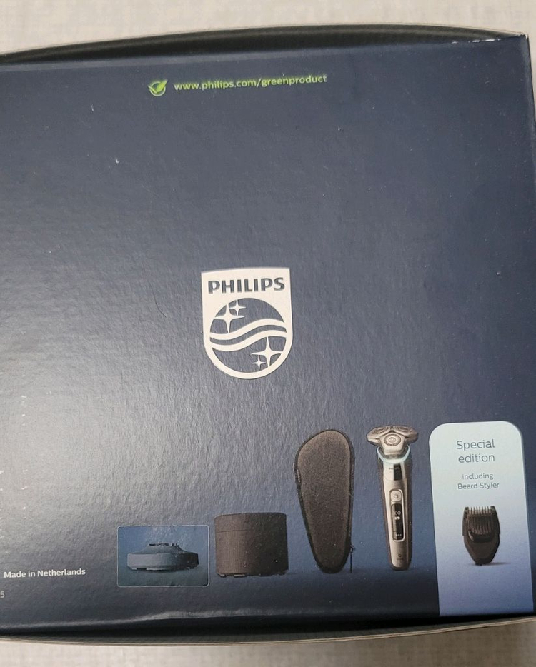미개봉) 필립스 전기면도기 S9000 면도기 새제품 s9985--2