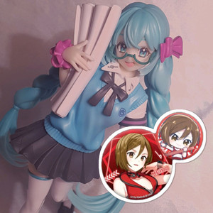 보컬로이드 하츠네 미쿠 16주년 안경 부타 고전 미소녀 피규어 누들스토퍼 쿠지 메이코 캔뱃지 일괄 이미지
