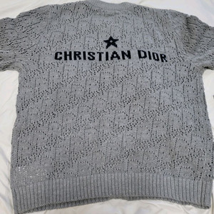 디올 새상품 니트가디건