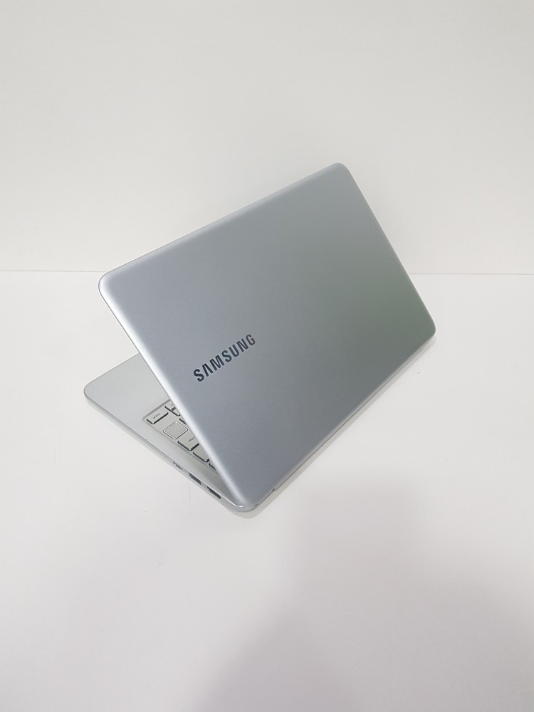290번 삼성 13인치 대학생 업무용 사무용 중고노트북--2