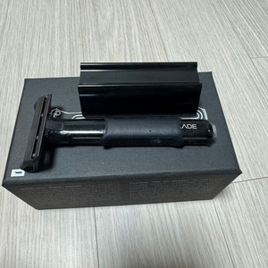 원블레이드 면도기 판매합니다.