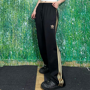 3줄 스트라이프 트레이닝 팬츠