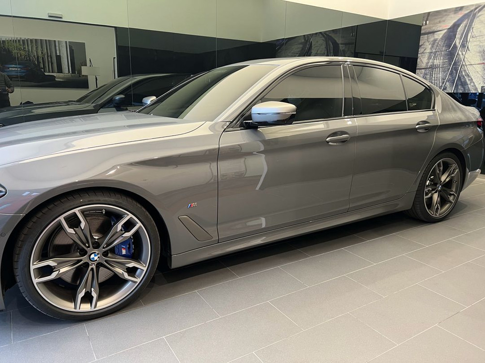 bmw m550i--2