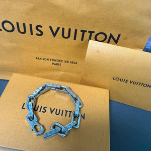 모노그램 체인 팔찌