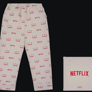XL) 아이앱 x 넷플릭스 파자마 오트밀 쿠션 세트