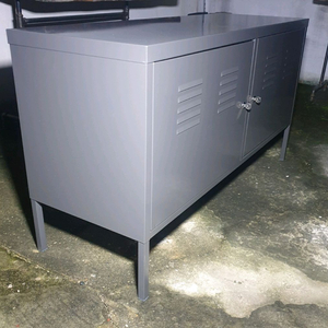 이케아 IKEA PS 철제 캐비넷 2문 TV장 수납장(그레이)