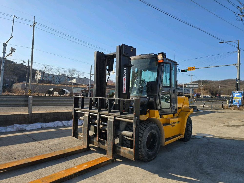 21년식 386시간 사용 특A급 현대 7톤 풀옵션 중고지게차 6300만원(신차대비 40%할인) 판매--7