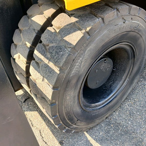 현대 중고 디젤지, 2.5톤, Forex 25DE1261, 2012년식,인상높이 : 3300mm판매가격 : 1500