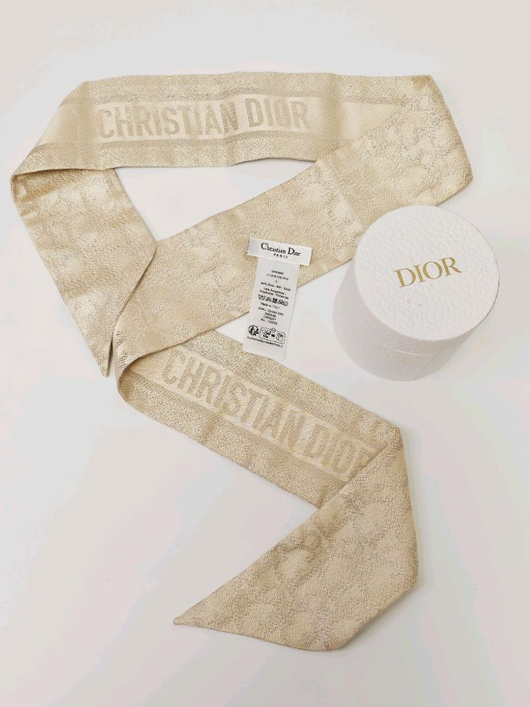 디올 미차 스카프 - 오블리크 실크 트윌 골드 메탈릭 스카프 이미지