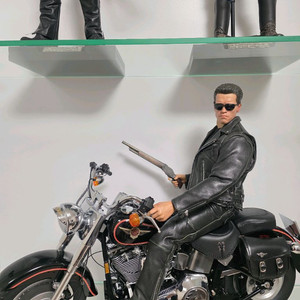 엔터베이&데아고스티니 팻보이 터이네이터 1/4 피규어