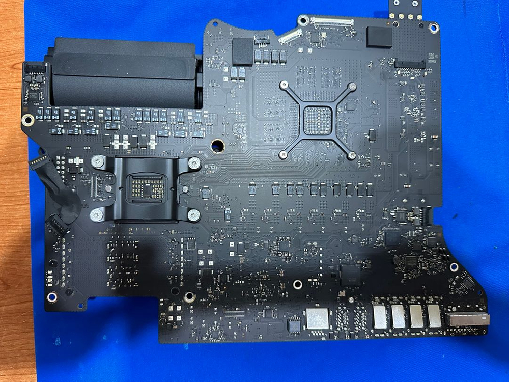 아이맥2015 27인치 부품용 로직보드 펌웨어락걸림--1