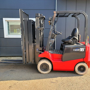 신차급 니찌유 1.8톤 푸쉬풀지게차 전동지게차 판매