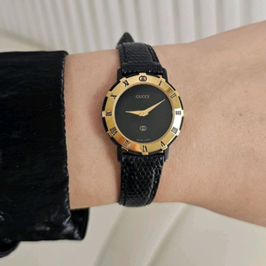 구찌 금장 여성 3200L 시계 손목시계 여자 팔찌