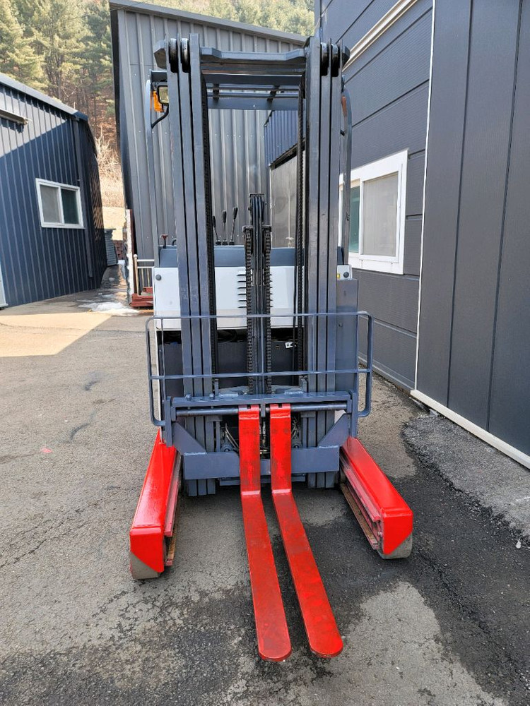 신차급 니찌유 1.5톤 5M3단 입식지게차 판매--3