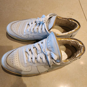 DIADORA 디아도라 헤리티지 미 바스켓 로우 컷 스니커즈. 280 운동화 이미지