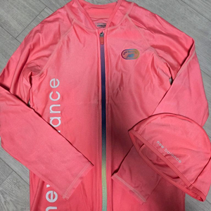 뉴발란스래쉬가드 세트 155사이즈