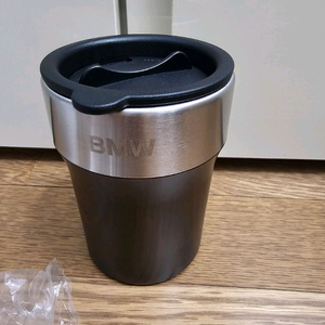 bmw 텀블러입니다 이미지