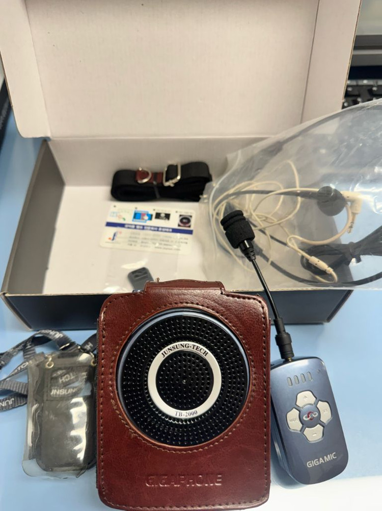 준성 엠프 스피커 이미지