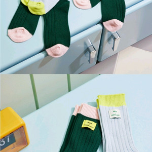 스타벅스 MSGM 양말 새제품 팔아요~!