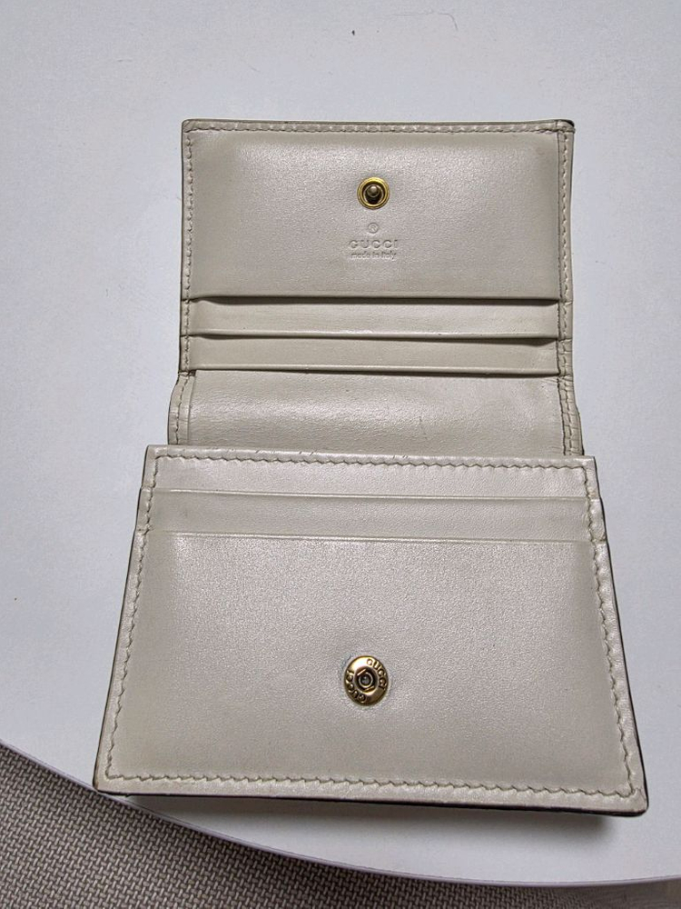 구찌 체리지갑 이미지