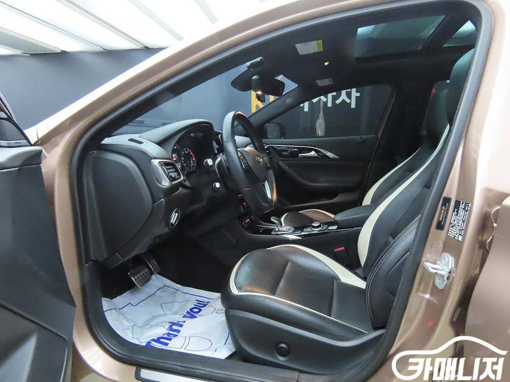 [인피니티]Q30 2.0 익스클루시브 #2026년특가--4