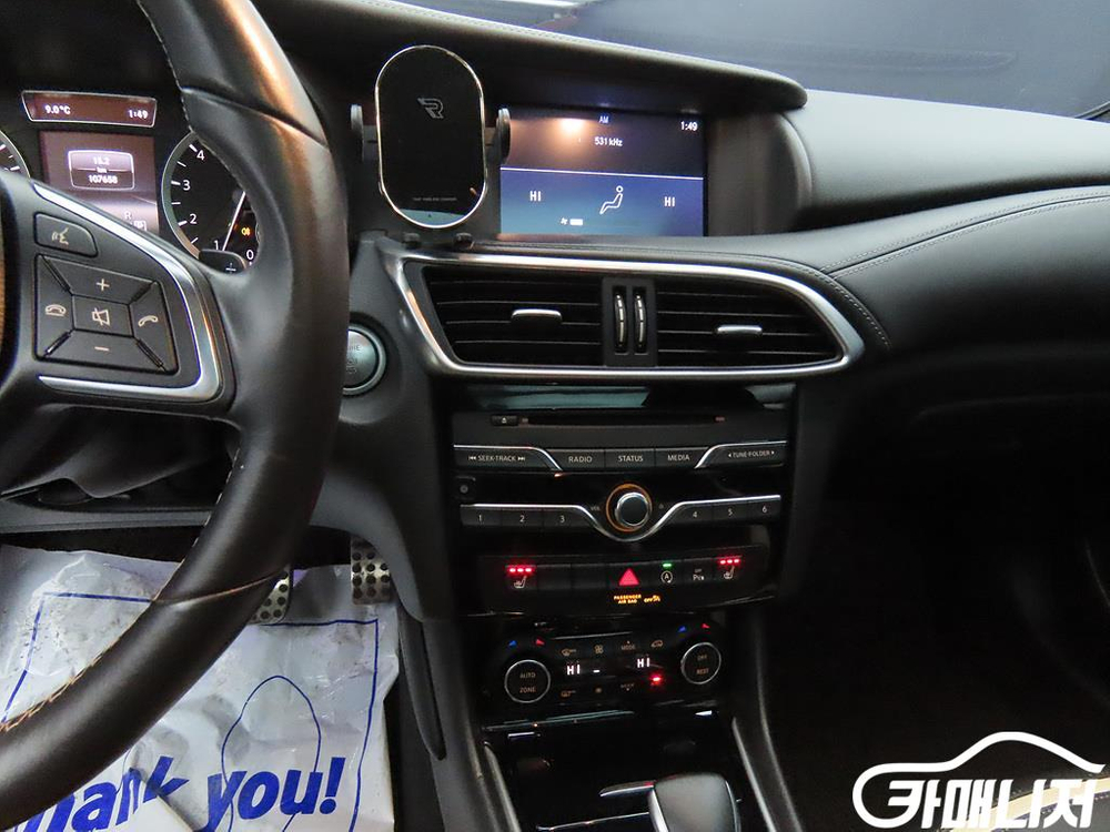 [인피니티]Q30 2.0 익스클루시브 #2026년특가--9