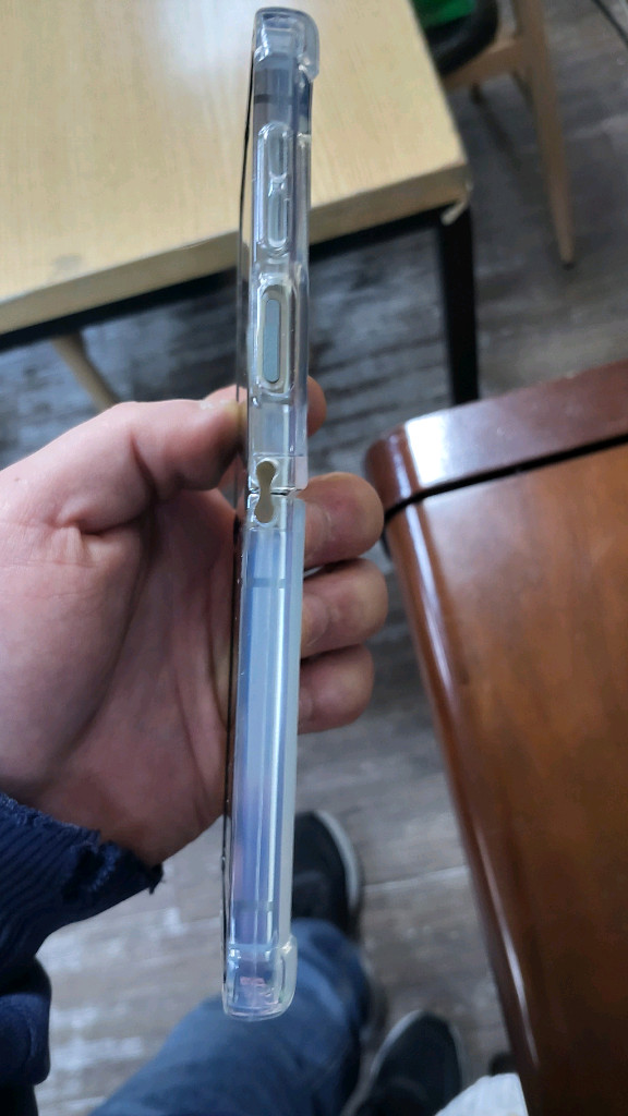 폴더블 스마트폰 256GB 이미지