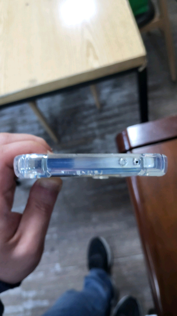 폴더블 스마트폰 256GB 이미지