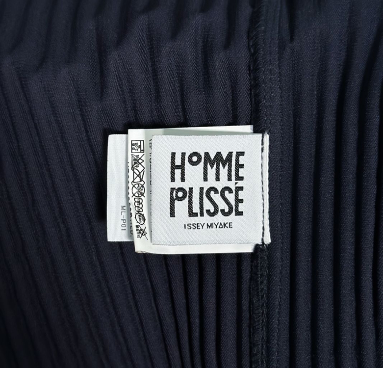 [4] 이세이미야케 옴므플리세 남성 플리츠 카르제 트렌치 롱코트 네이비 이미지