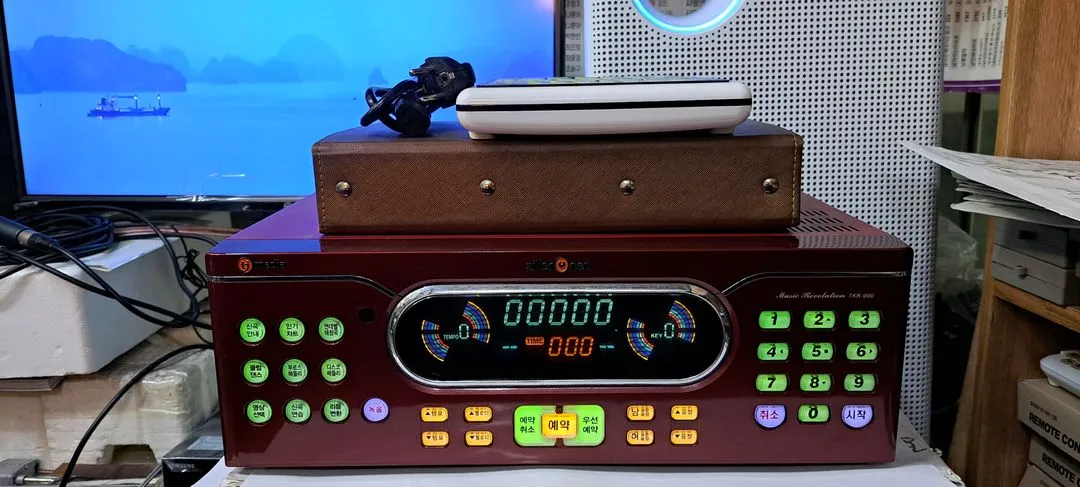 태진 노래방반주기 TKR-900 - 안심되는 중고거래