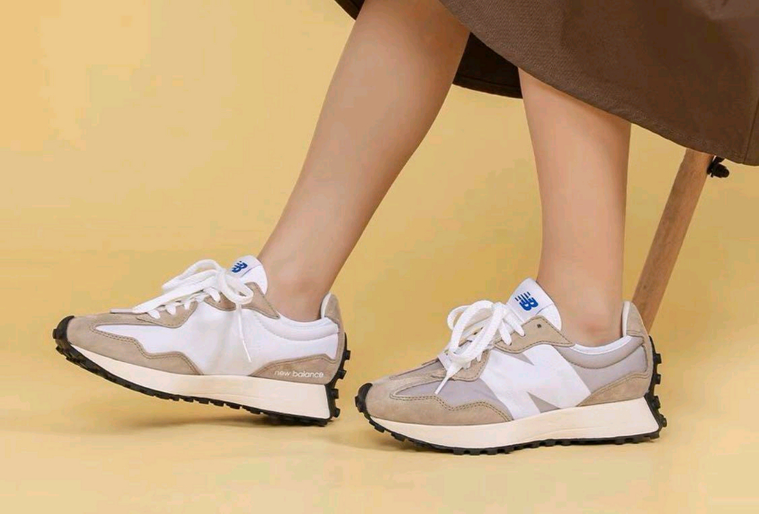 뉴발란스 327 문빔 머쉬룸 새상품--8