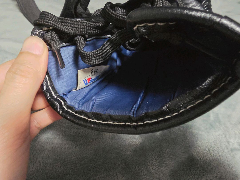 위닝 오피셜 8온스 블랙 이미지