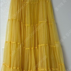 코스모폴리탄줄라이 스커트