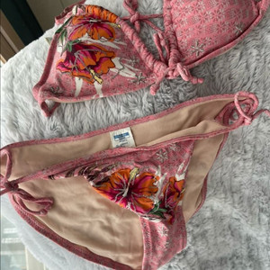 Thursday Island 써스데이 아일랜드 플라워 비키니 S