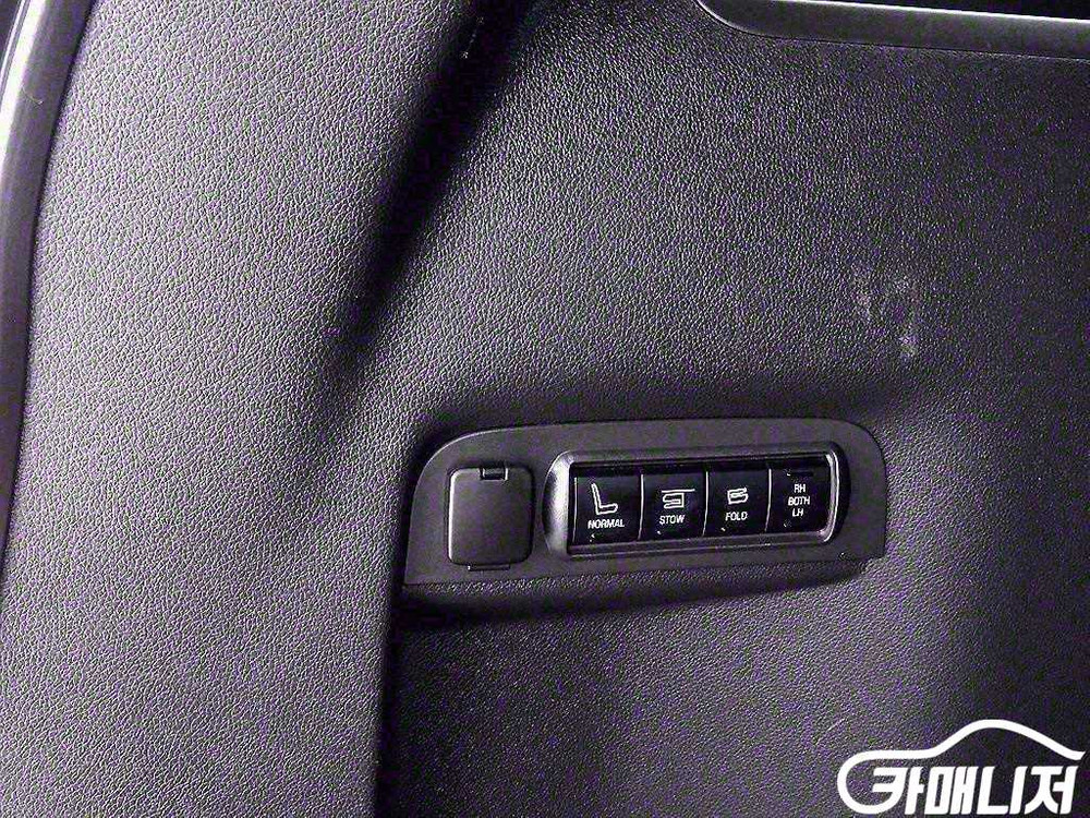 [포드]익스플로러 3.5 리미티드 4WD #2026년특가--6