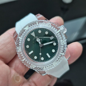 요트마스터 커스텀 클리어 오토메틱 이미지