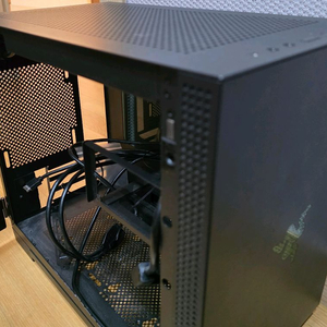 레이저 토마호크 itx