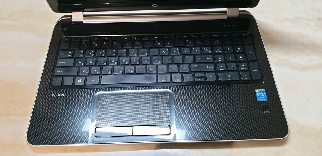 HP 파빌리온 15인치 i5 노트북 부품용--1