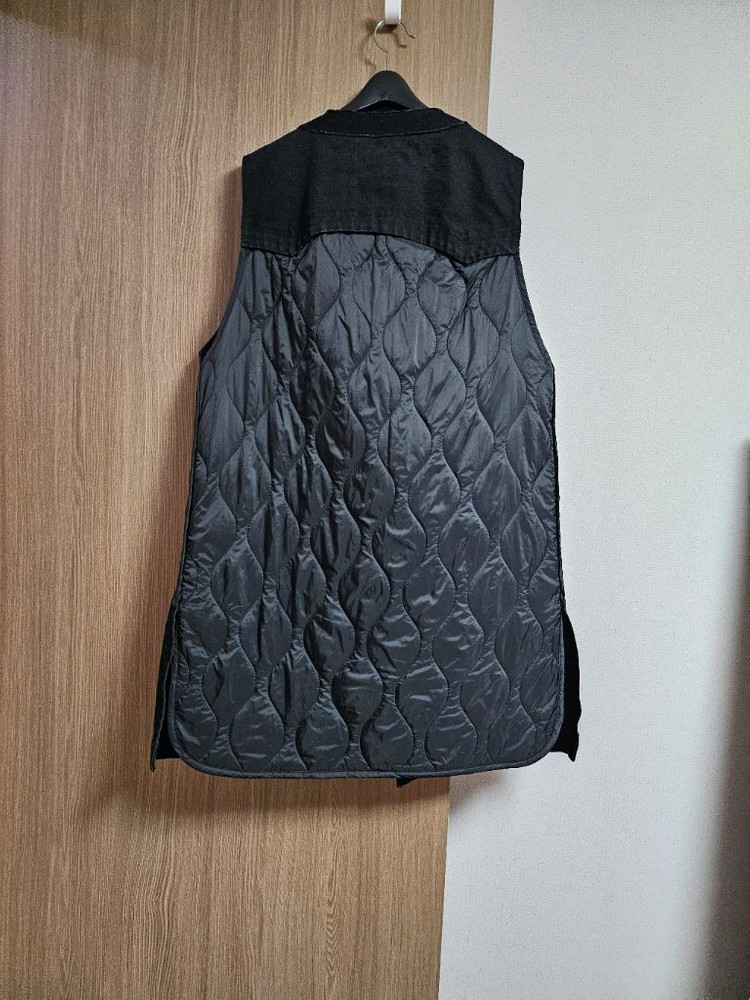 럭키슈에뜨 데님믹스 패디드 베스트--5